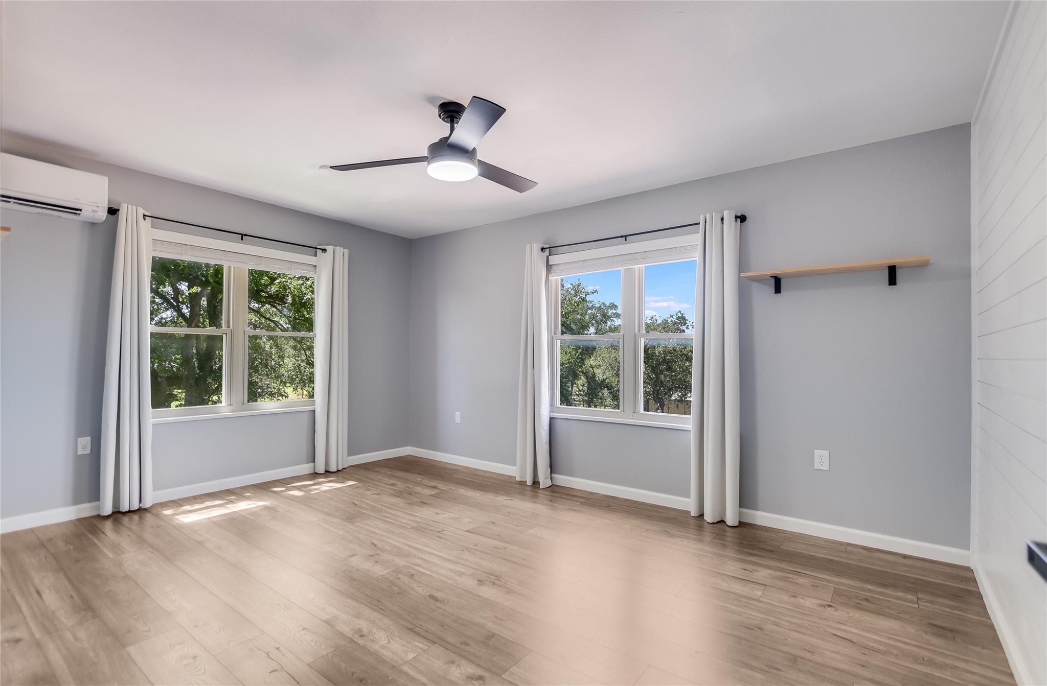 3112 Oak Ridge Dr, Horseshoe Bay, TX 78657