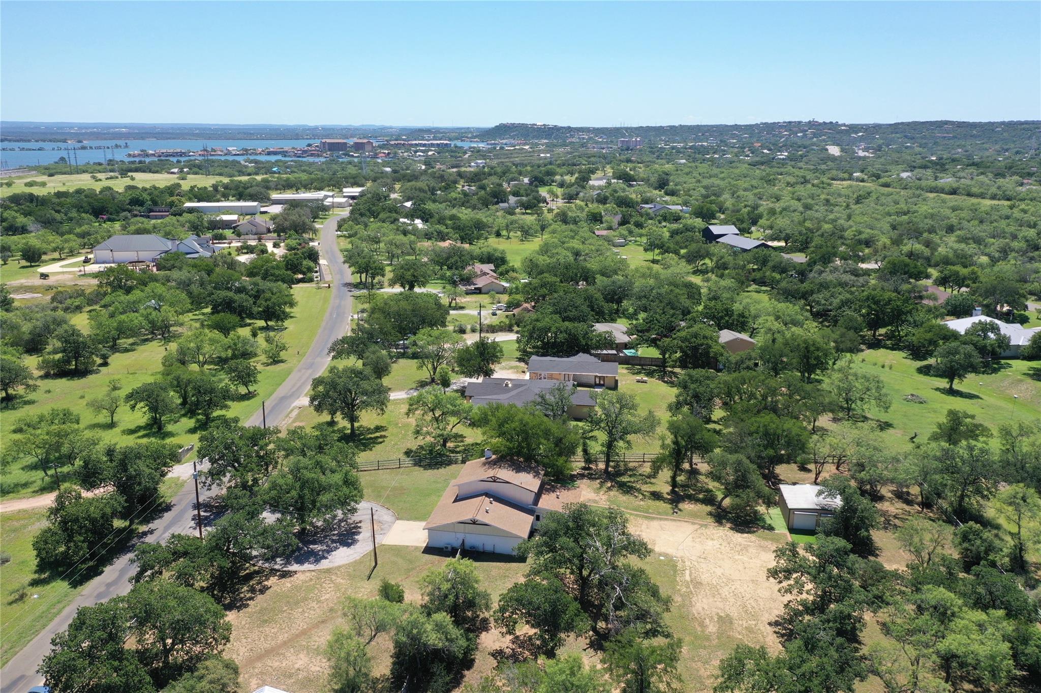 3112 Oak Ridge Dr, Horseshoe Bay, TX 78657