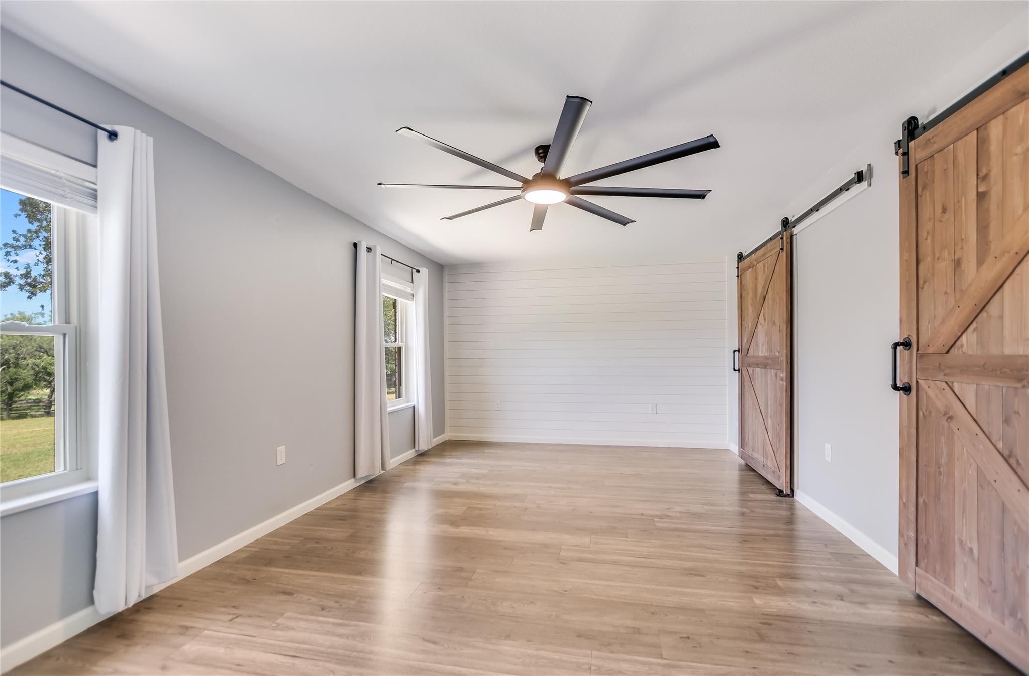 3112 Oak Ridge Dr, Horseshoe Bay, TX 78657