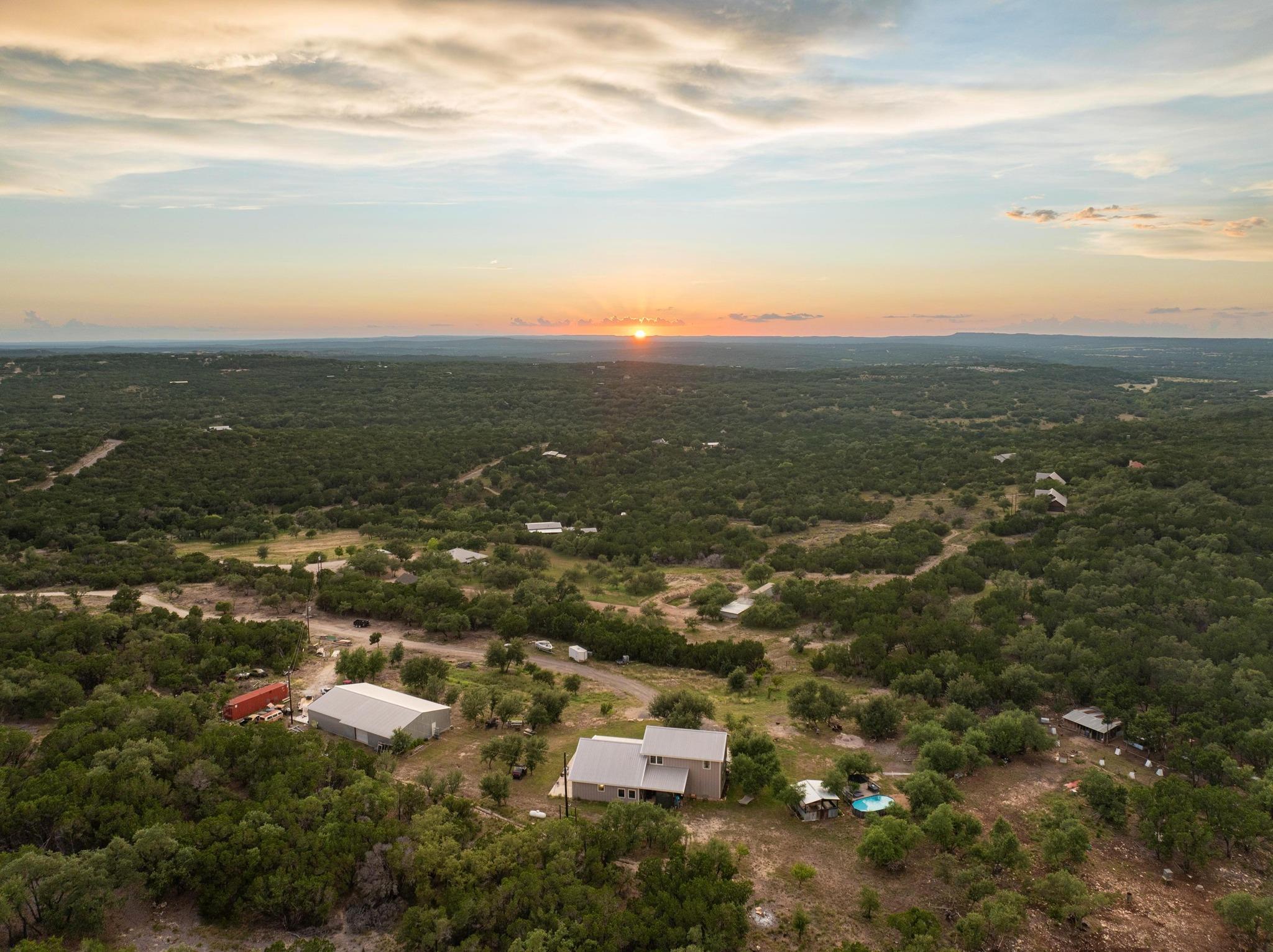 2025 Cripple Creek Stage Rd, Dripping Springs, TX 78620