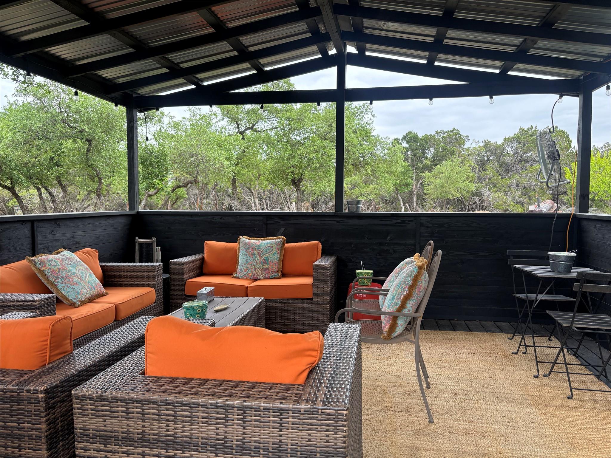 2025 Cripple Creek Stage Rd, Dripping Springs, TX 78620