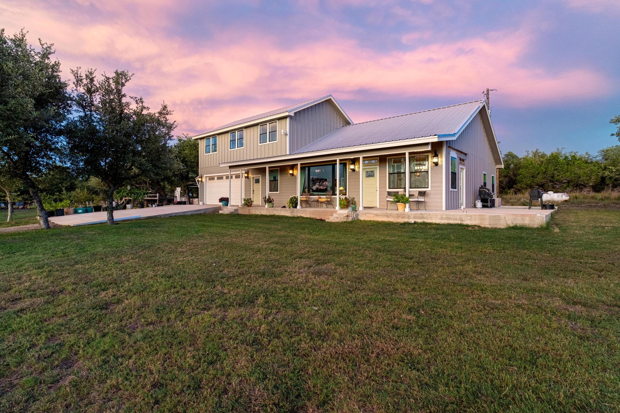 2025 Cripple Creek Stage Rd, Dripping Springs, TX 78620