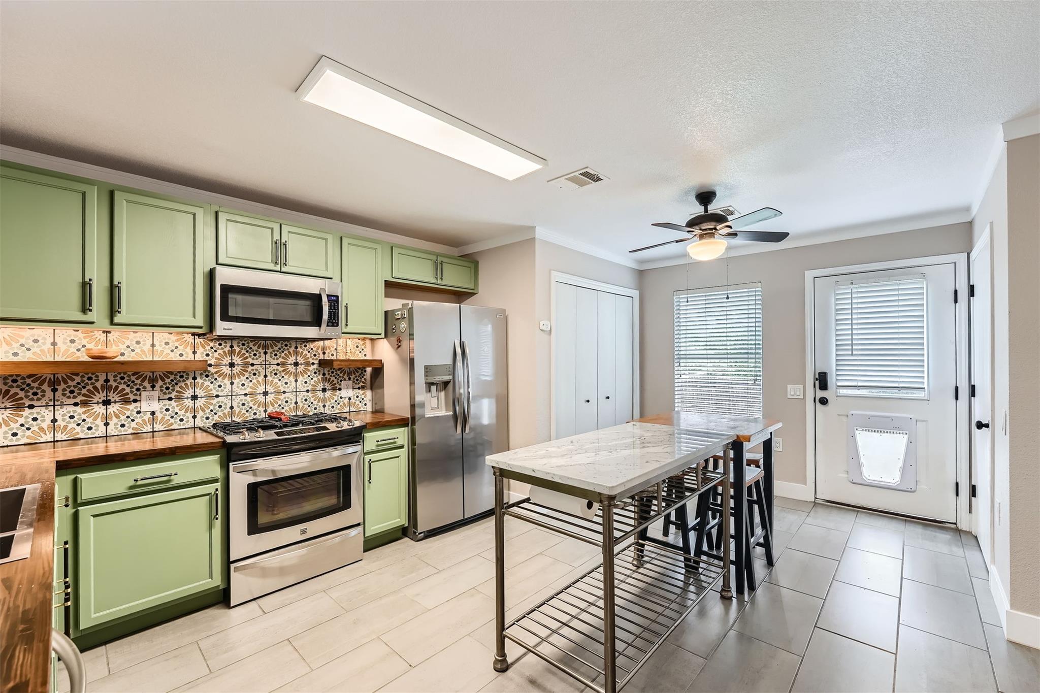 17729 Golden Valley Dr, Manor, TX 78653
