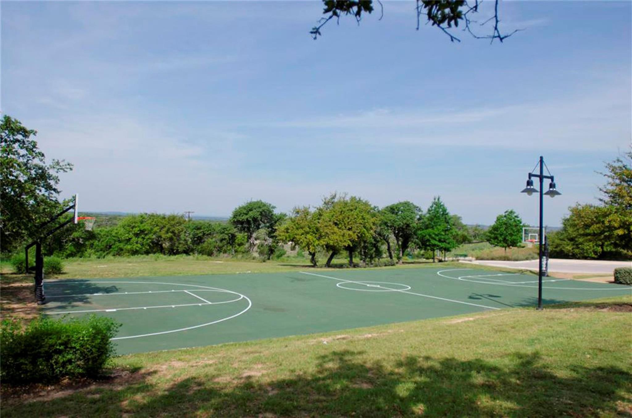 5612 Wild Foxglove Rd, Spicewood, TX 78669