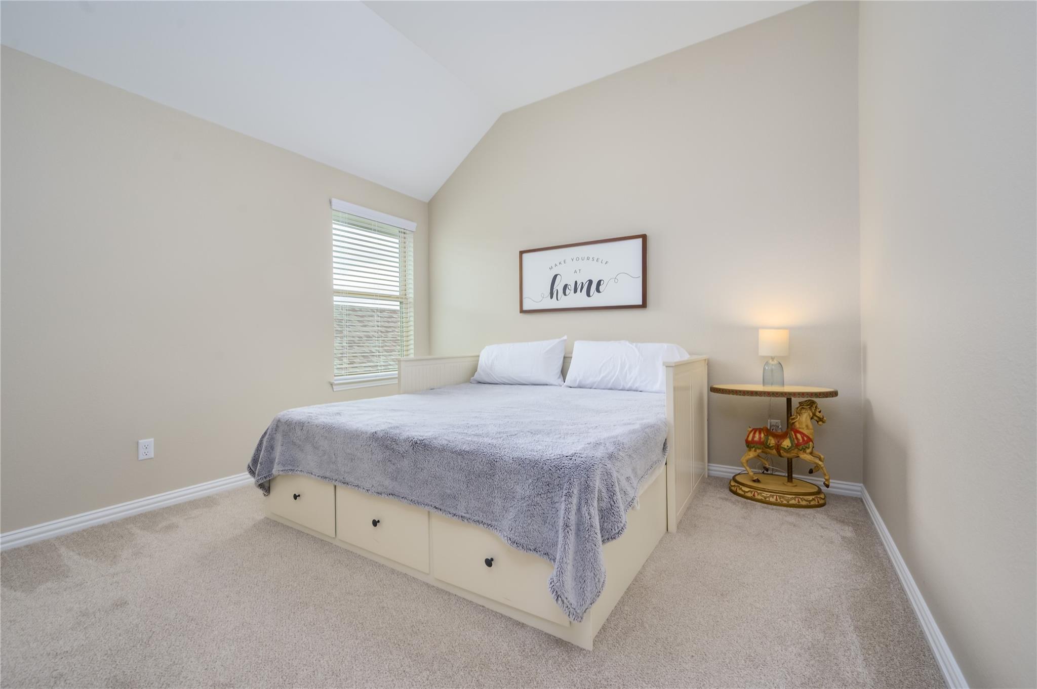 5612 Wild Foxglove Rd, Spicewood, TX 78669