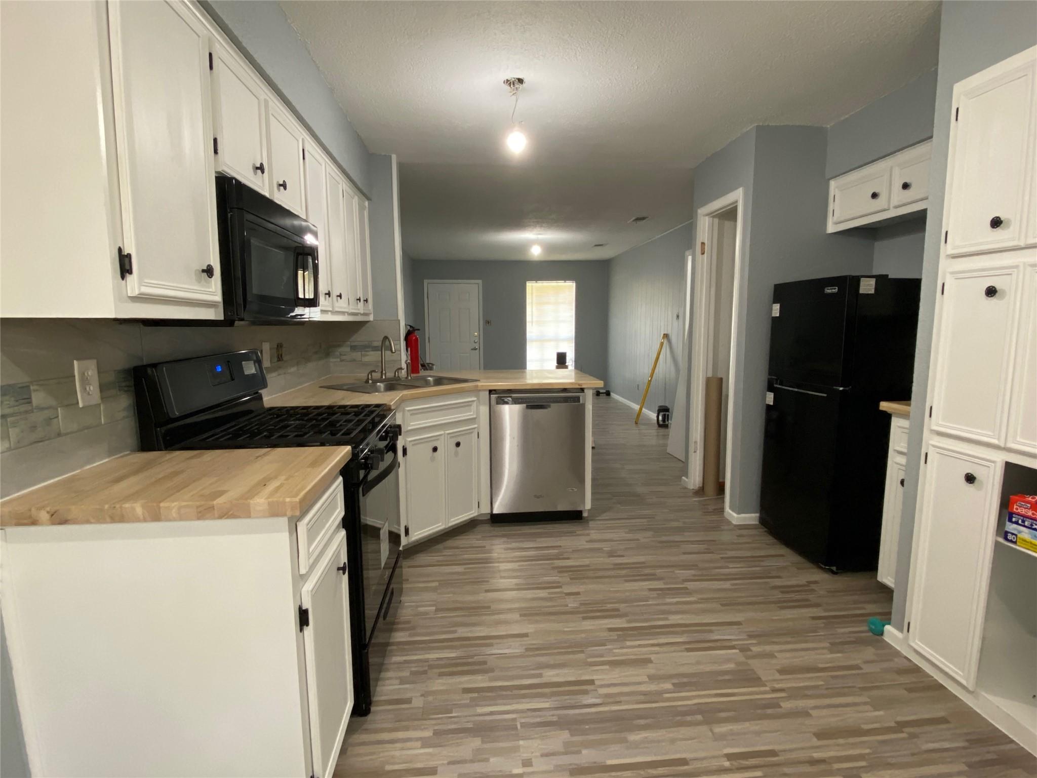 100 Norwood Dr # B, Georgetown, TX 78628