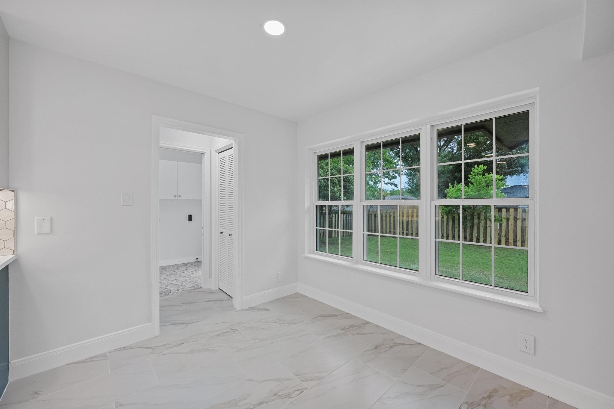 8909 Laurel Grove Dr, Austin, TX 78758