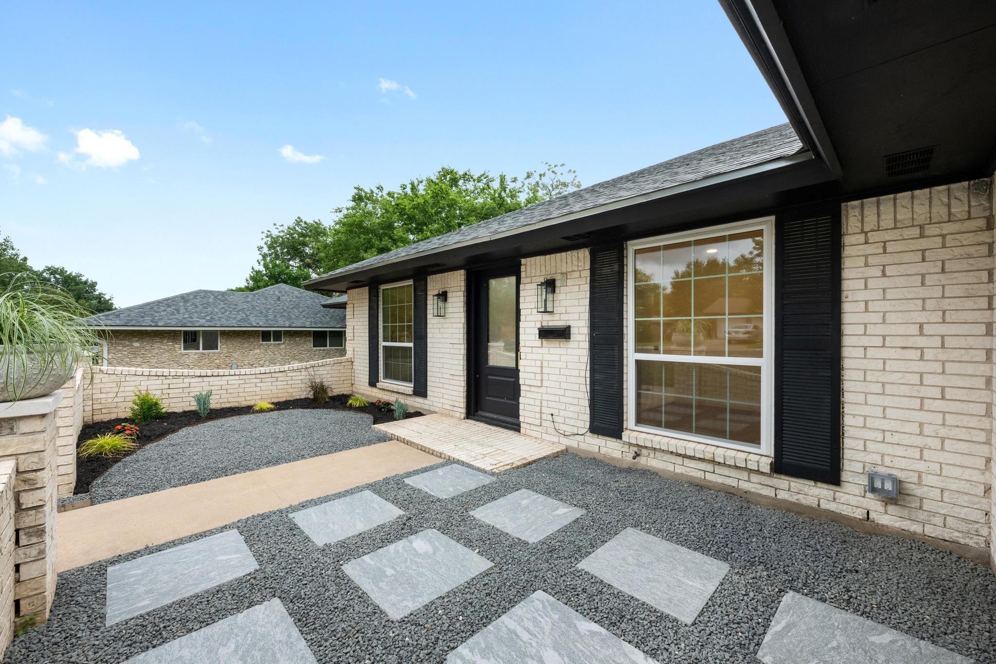 8909 Laurel Grove Dr, Austin, TX 78758
