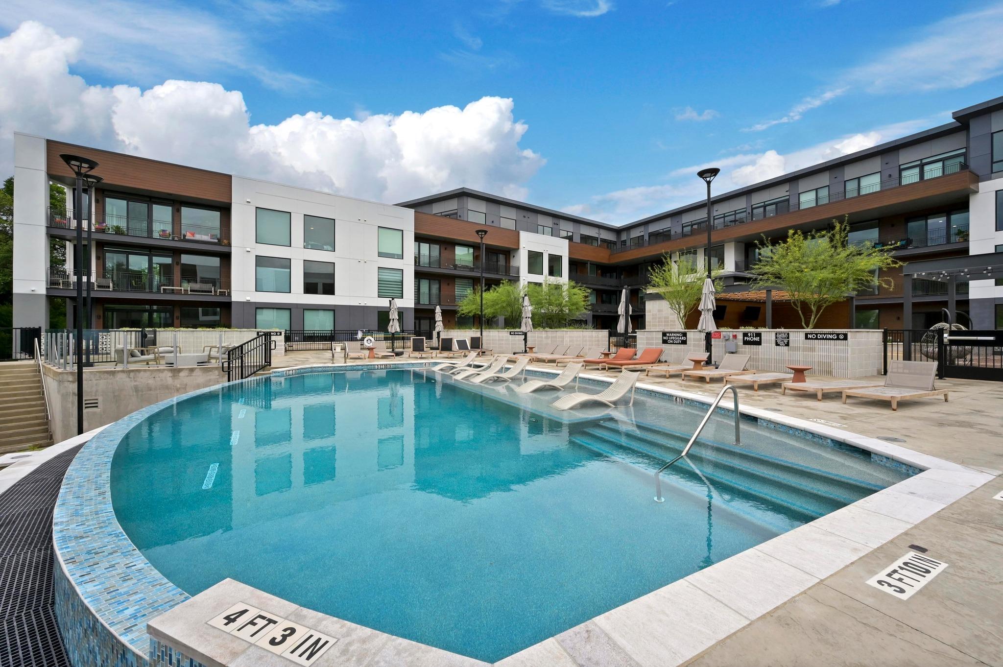 2209 S 1st St # 312, Austin, TX 78704