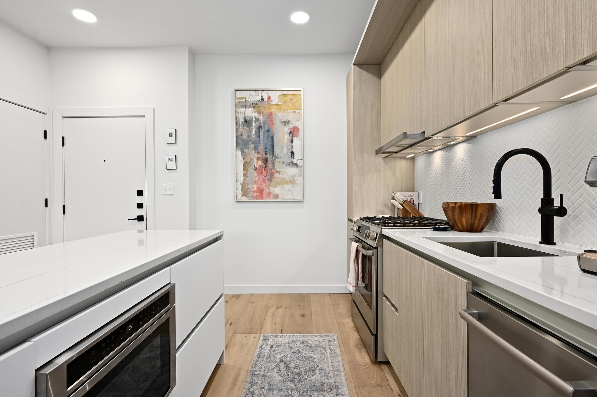 2209 S 1st St # 312, Austin, TX 78704