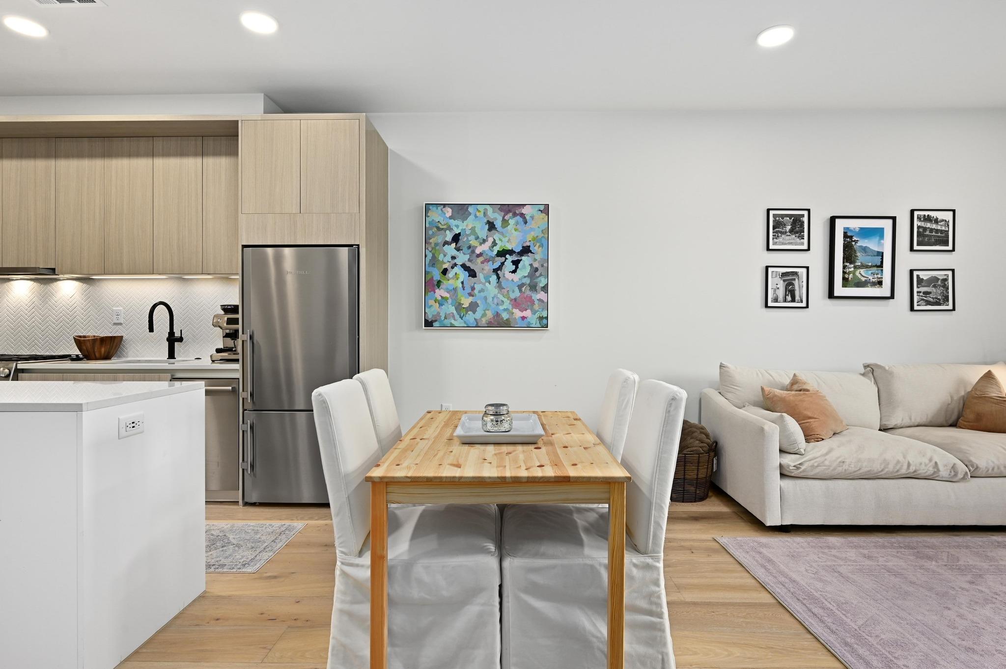 2209 S 1st St # 312, Austin, TX 78704