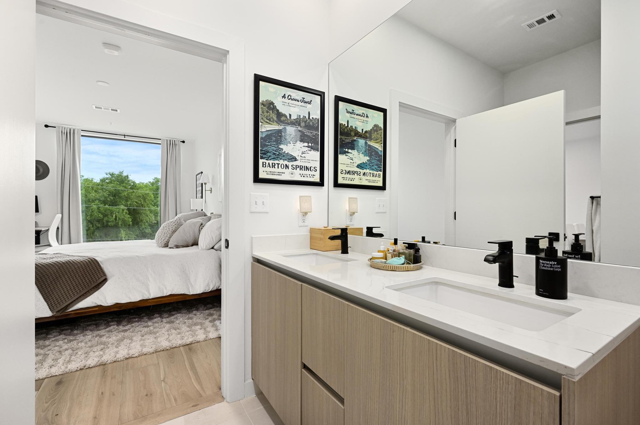 2209 S 1st St # 312, Austin, TX 78704