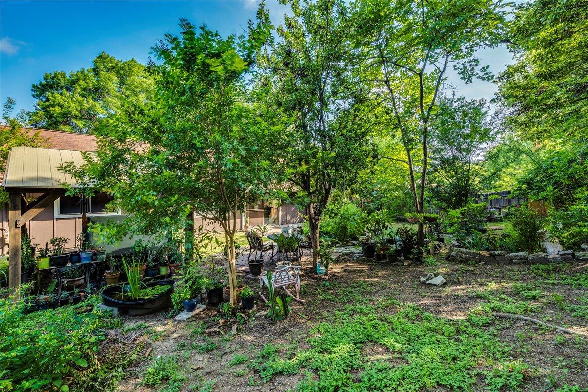 1321 Warrington Dr, Austin, TX 78753