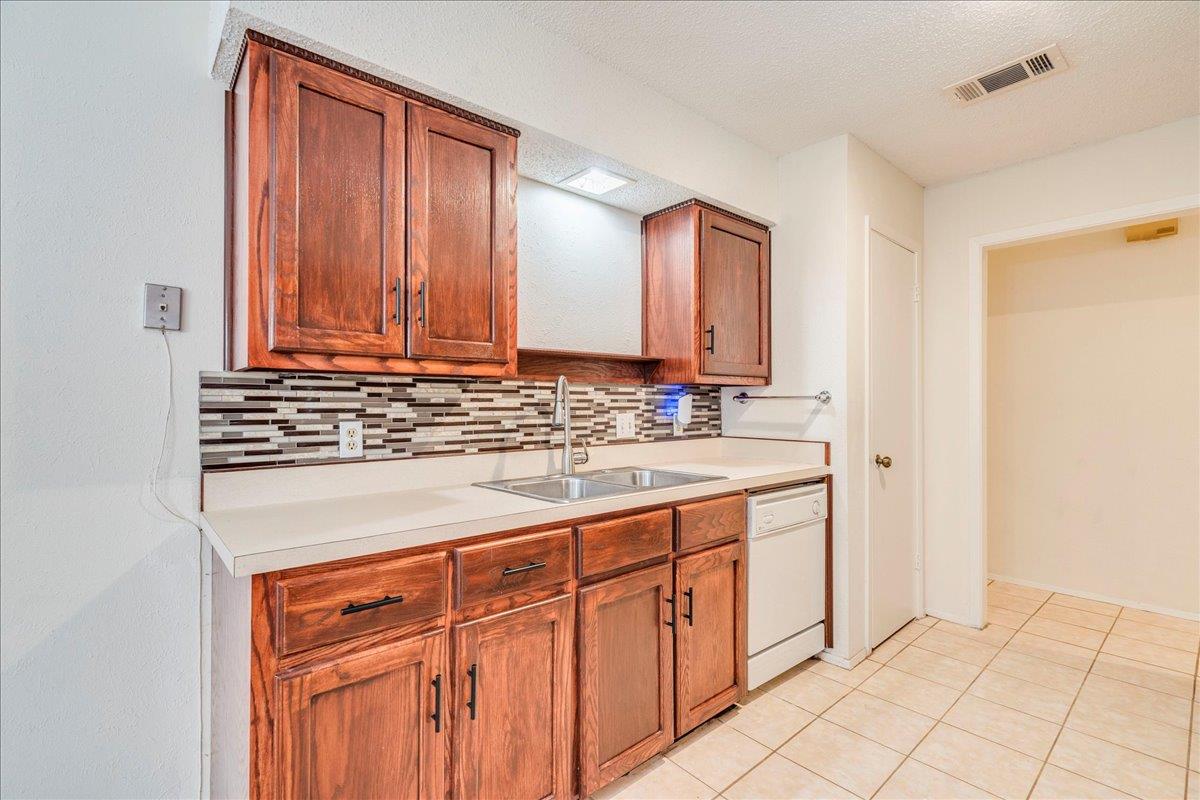 1321 Warrington Dr, Austin, TX 78753