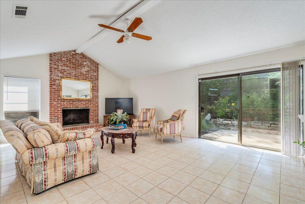 1321 Warrington Dr, Austin, TX 78753