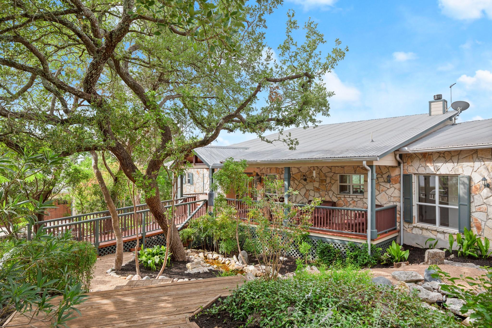 650 Bluffview Dr, Wimberley, TX 78676