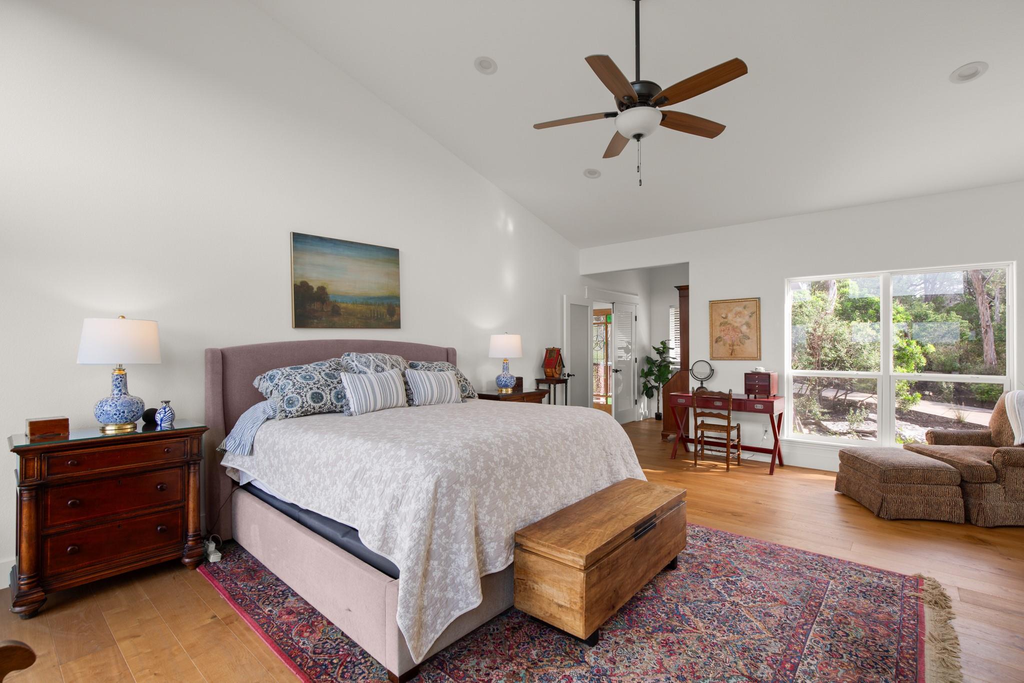 650 Bluffview Dr, Wimberley, TX 78676