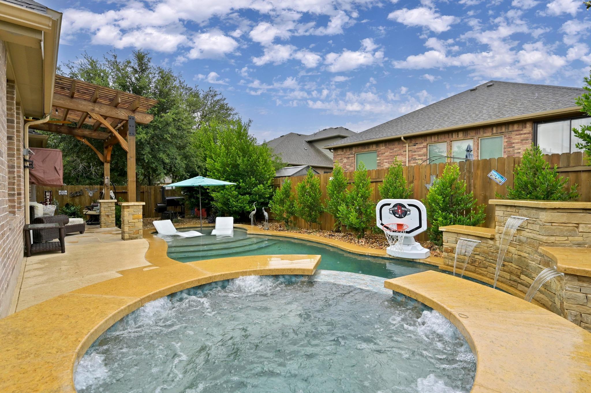 169 Fort Cobb Way, Georgetown, TX 78628