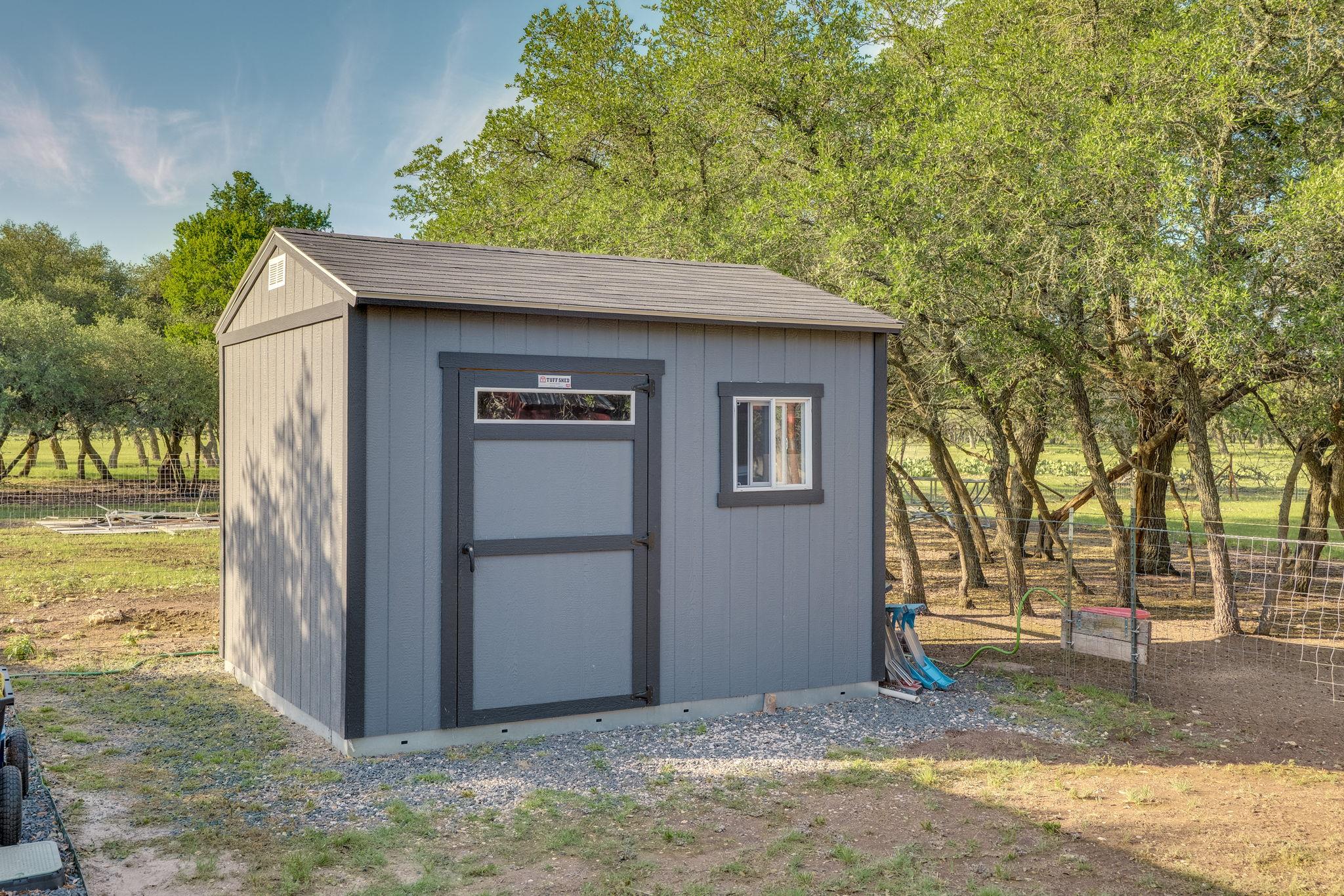 1185 County Road 258, Bertram, TX 78605