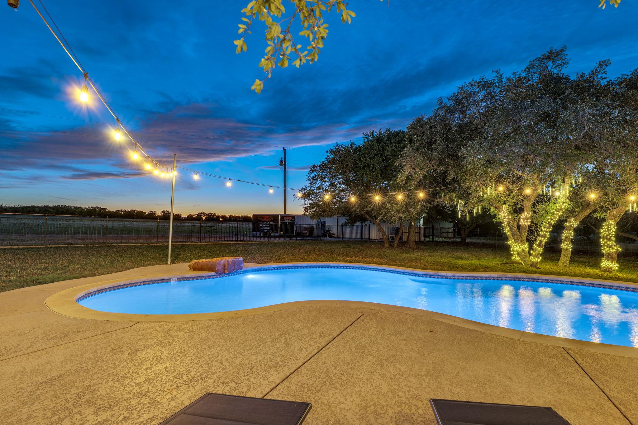 1185 County Road 258, Bertram, TX 78605