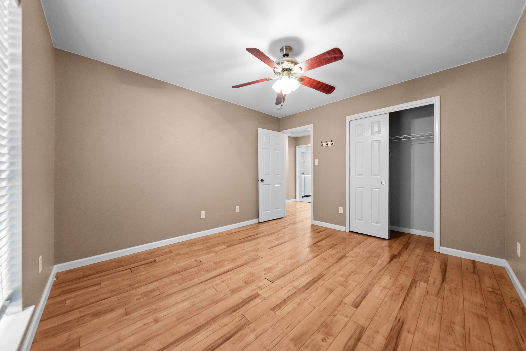 298 Hogan, Kyle, TX 78640
