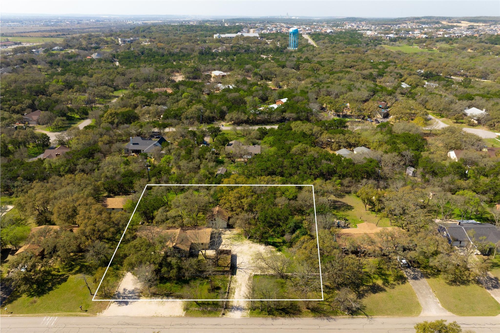 305 Reimer Ave, San Marcos, TX 78666