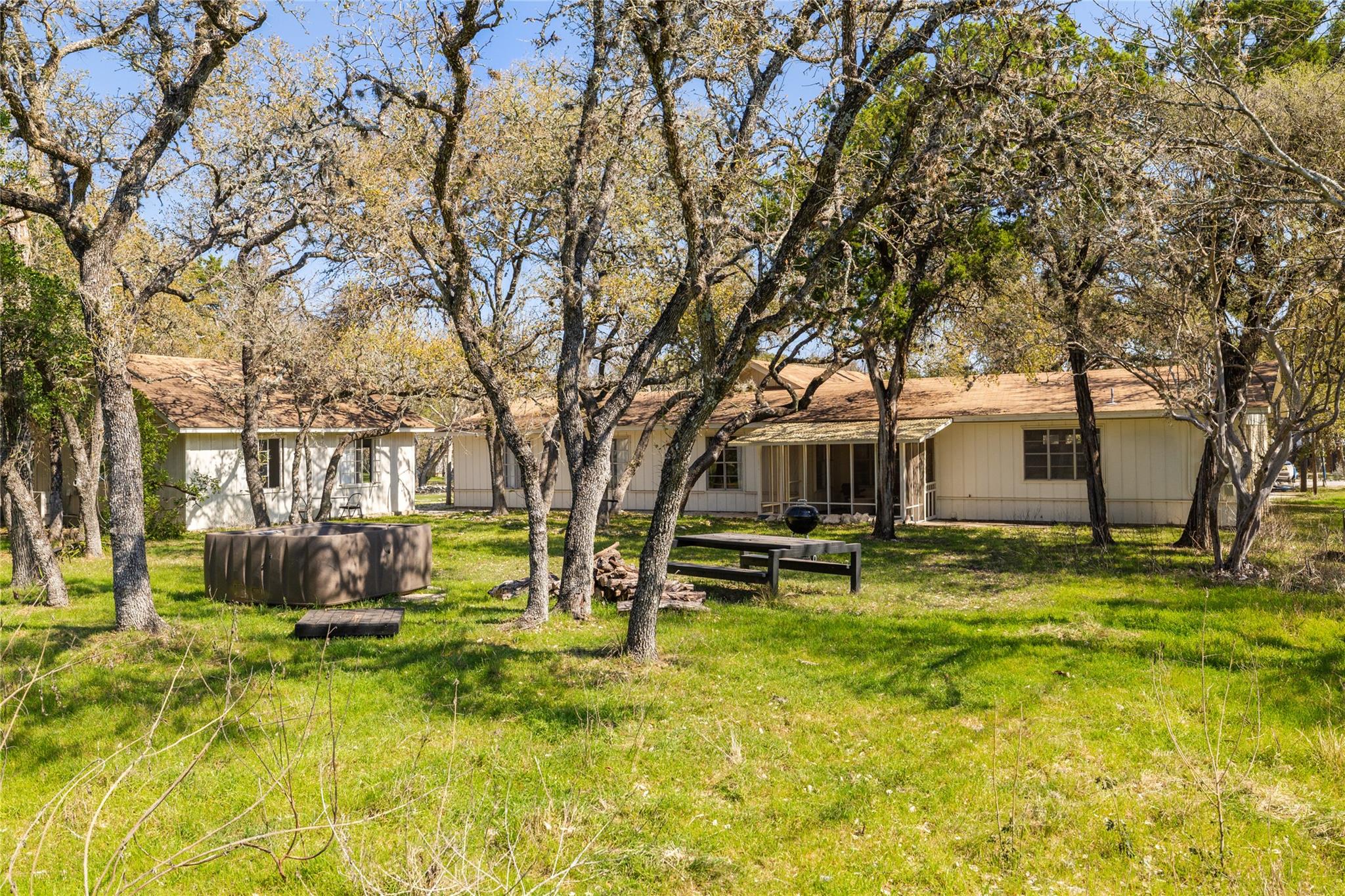 305 Reimer Ave, San Marcos, TX 78666