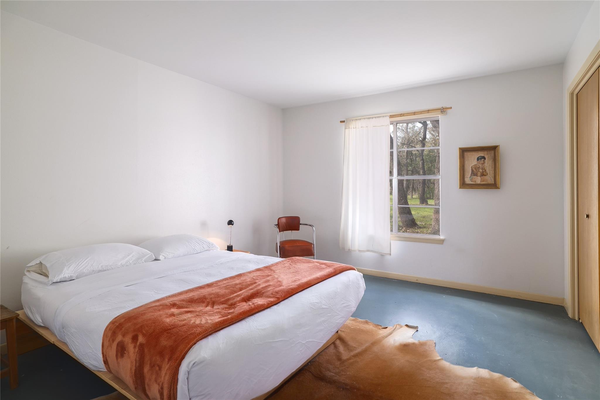 305 Reimer Ave, San Marcos, TX 78666