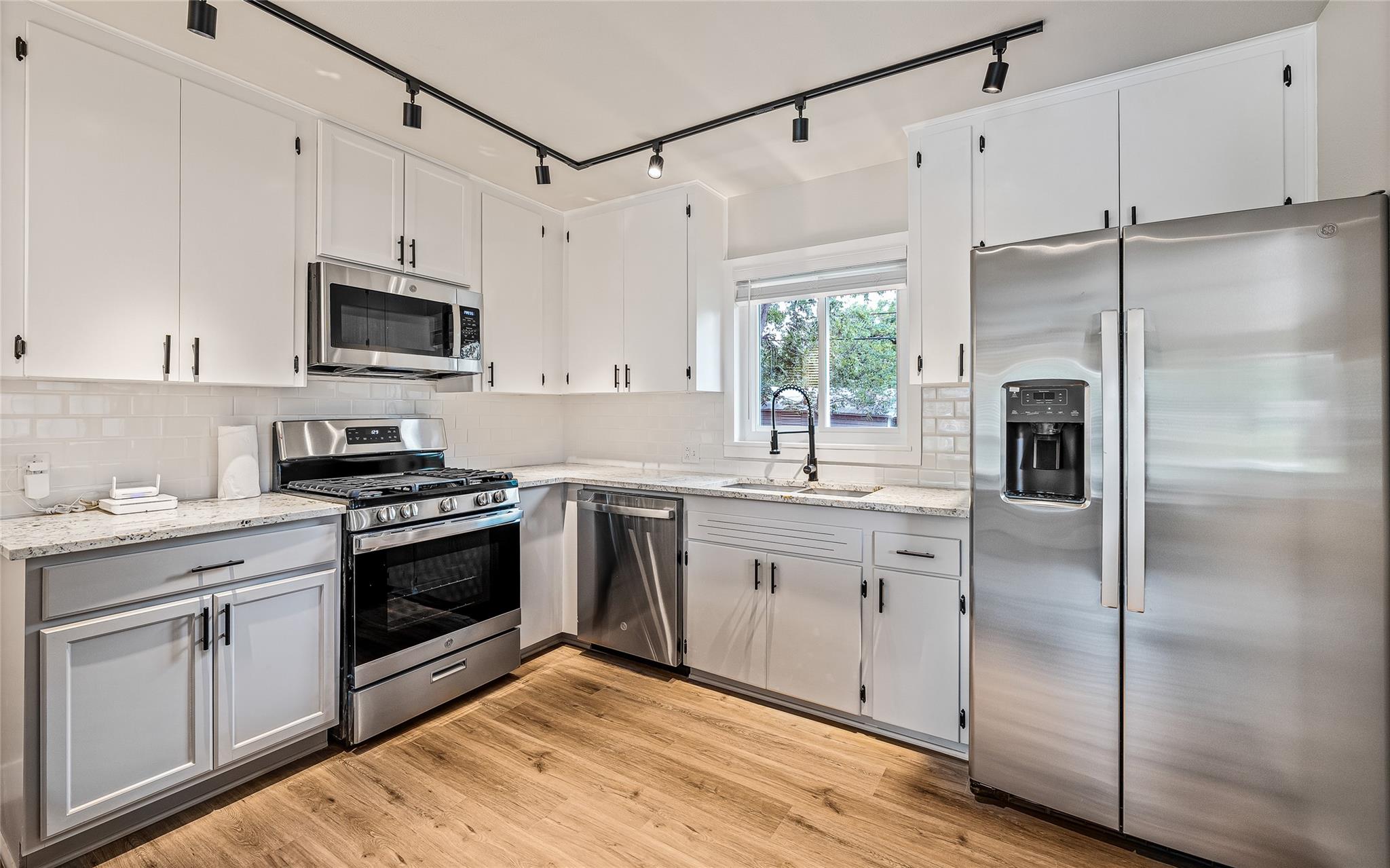 1309 Suffolk Dr, Austin, TX 78723