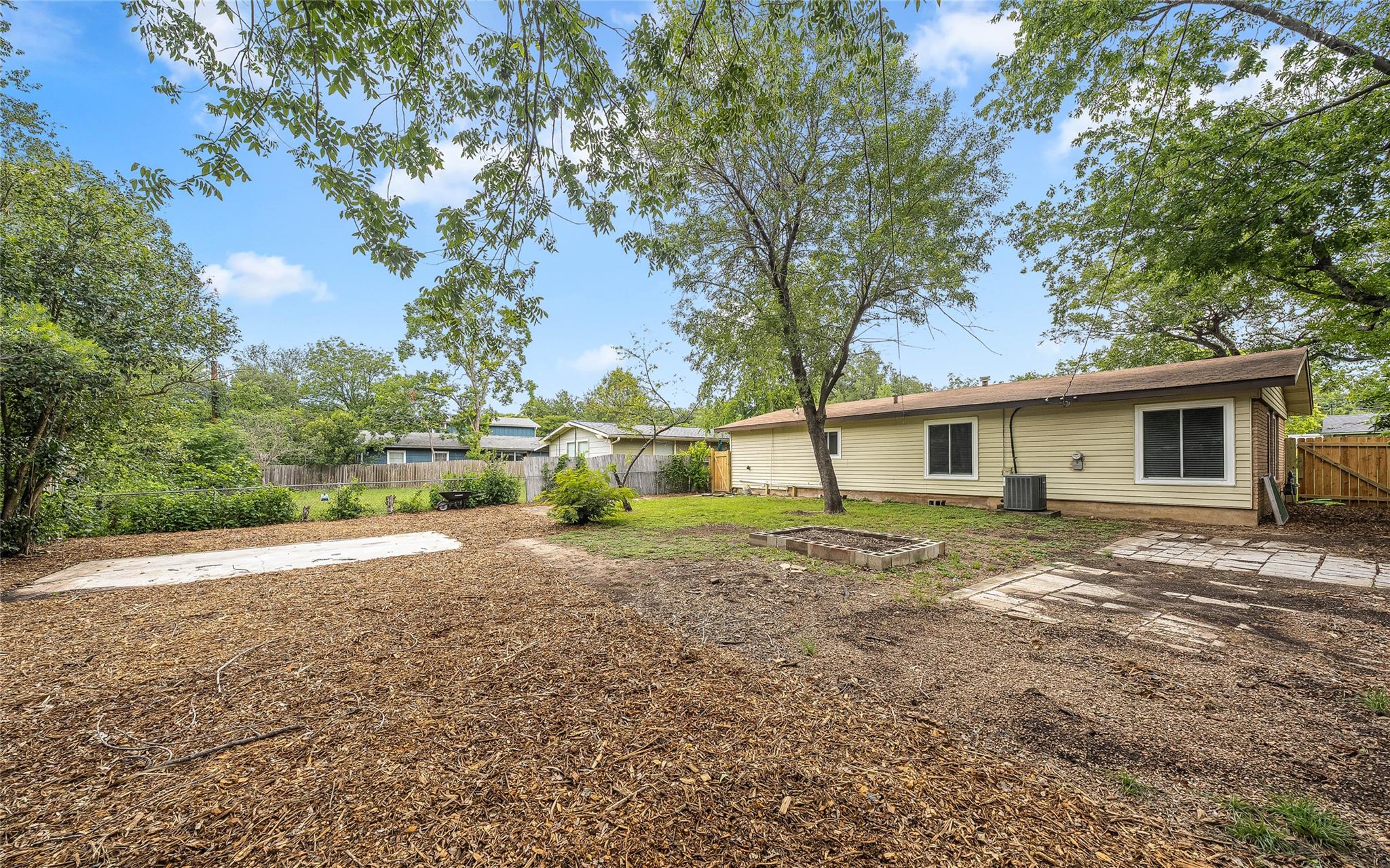 1309 Suffolk Dr, Austin, TX 78723