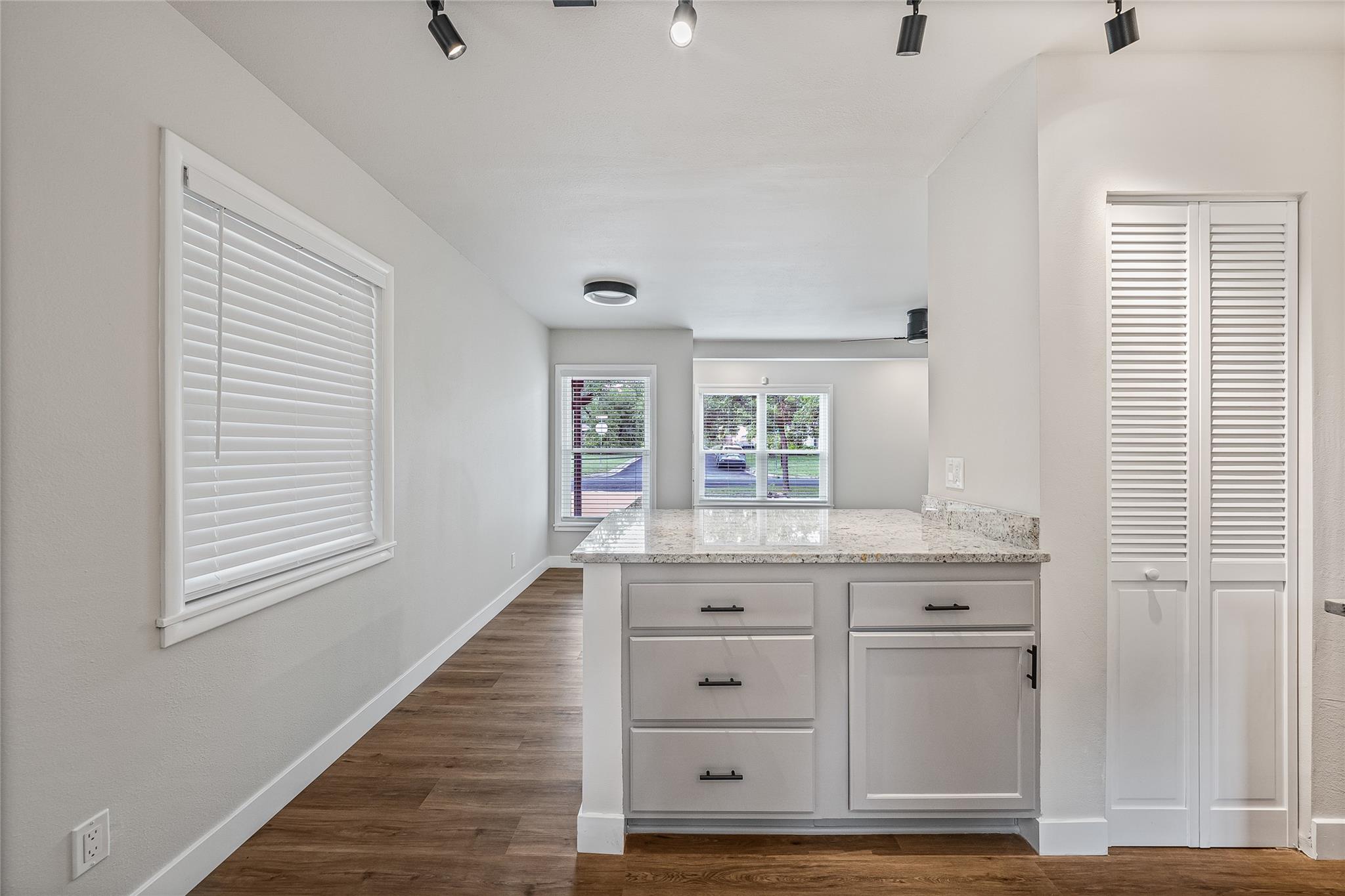 1309 Suffolk Dr, Austin, TX 78723