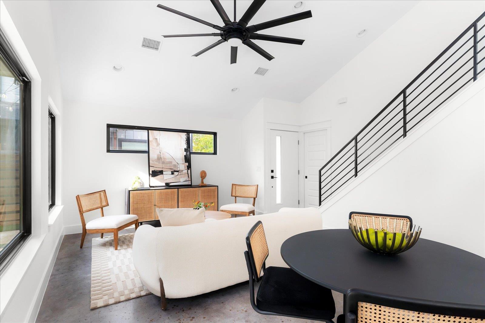 409 W 55th 1/2 St # 2, Austin, TX 78751
