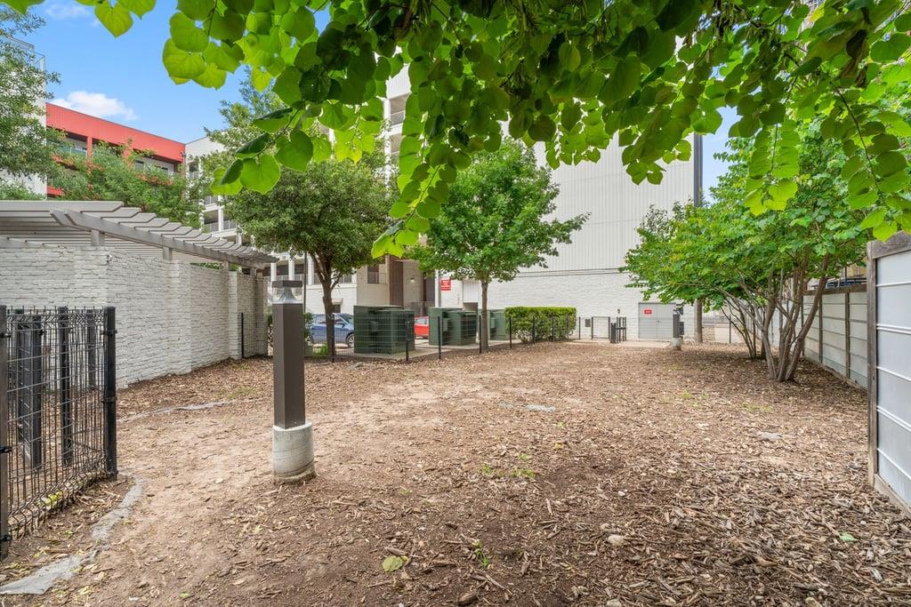 4361 S Congress Ave # 514, Austin, TX 78745