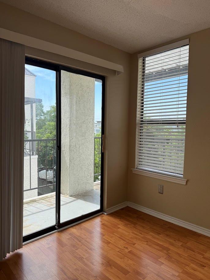 2409 Leon St # 305, Austin, TX 78705