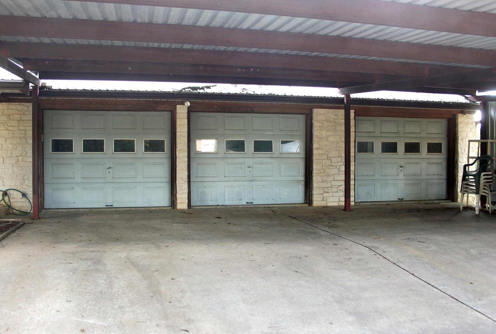 1141 Fm 3158, Dale, TX 78616