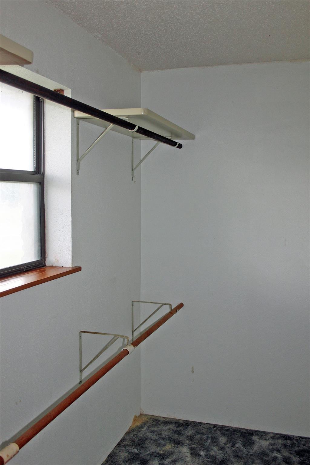 1141 Fm 3158, Dale, TX 78616