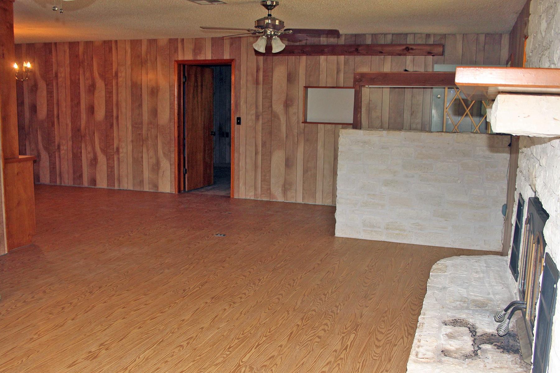 1141 Fm 3158, Dale, TX 78616