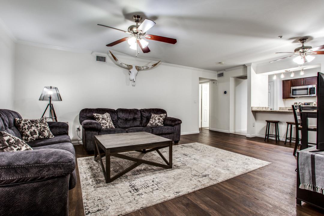 501 W 26th St # 105, Austin, TX 78705