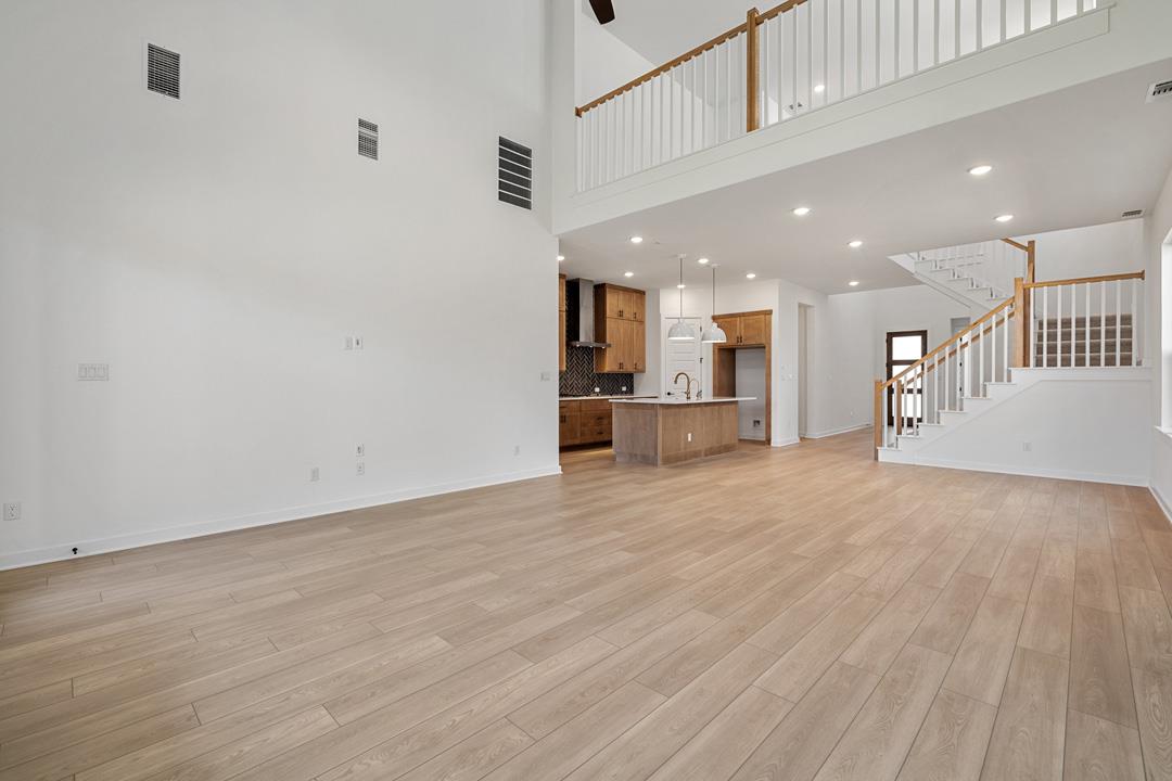 418 Darley Oak Drive, Dripping Springs, TX 78620