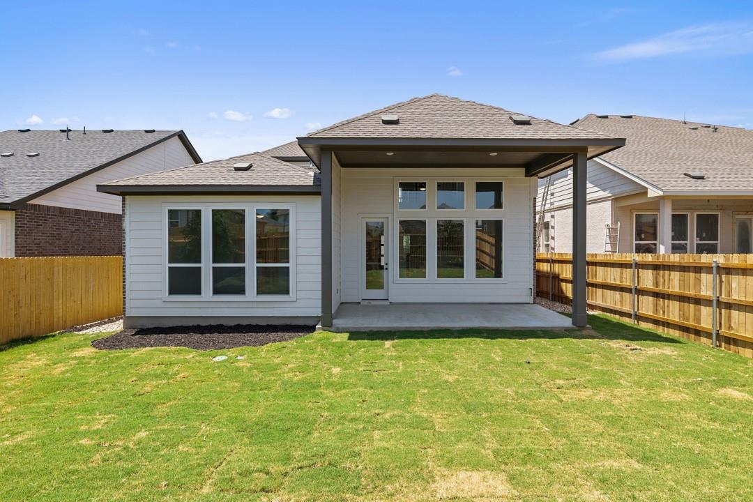 418 Darley Oak Drive, Dripping Springs, TX 78620