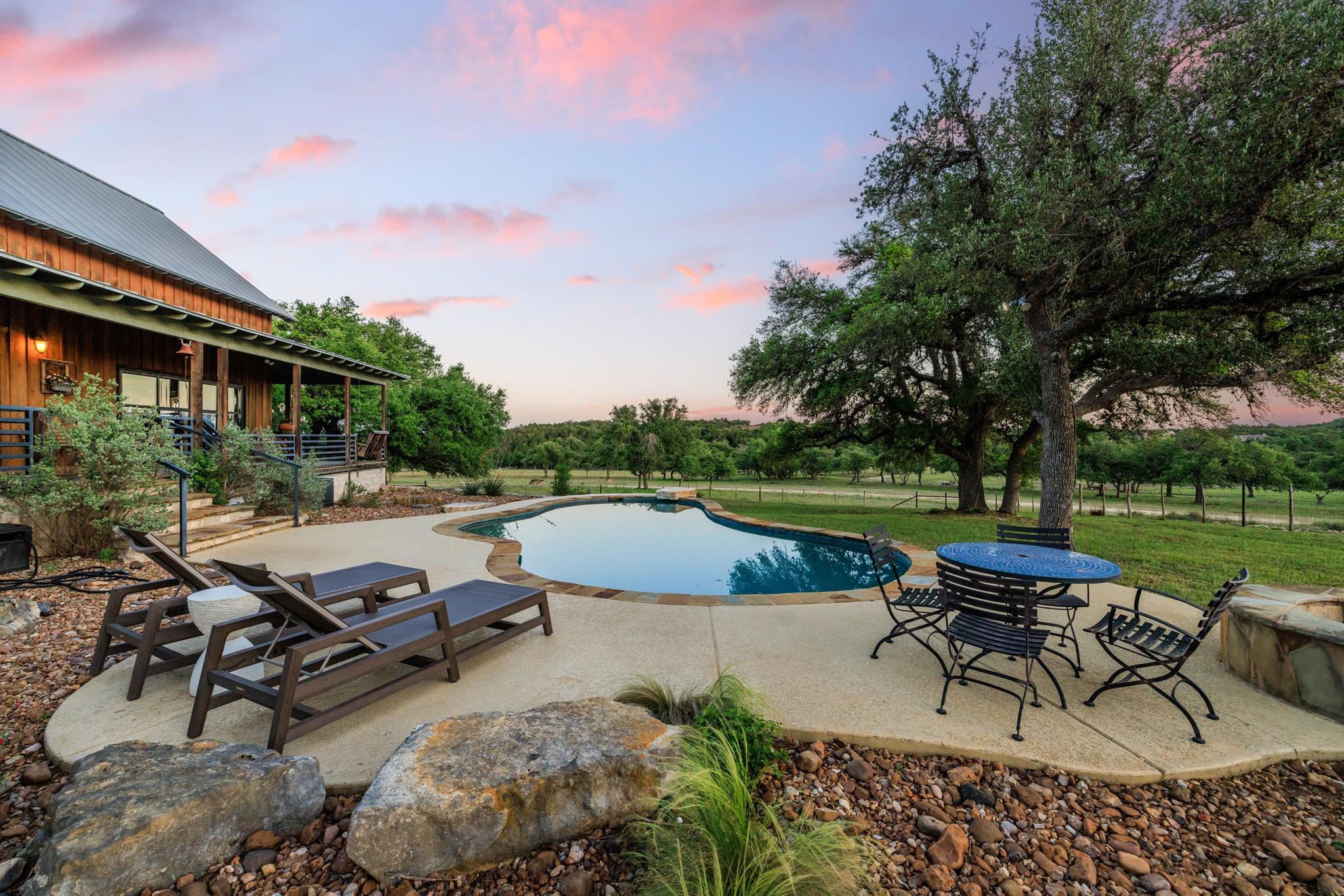 110 Clear Pond Ct, Spring Branch, TX 78070