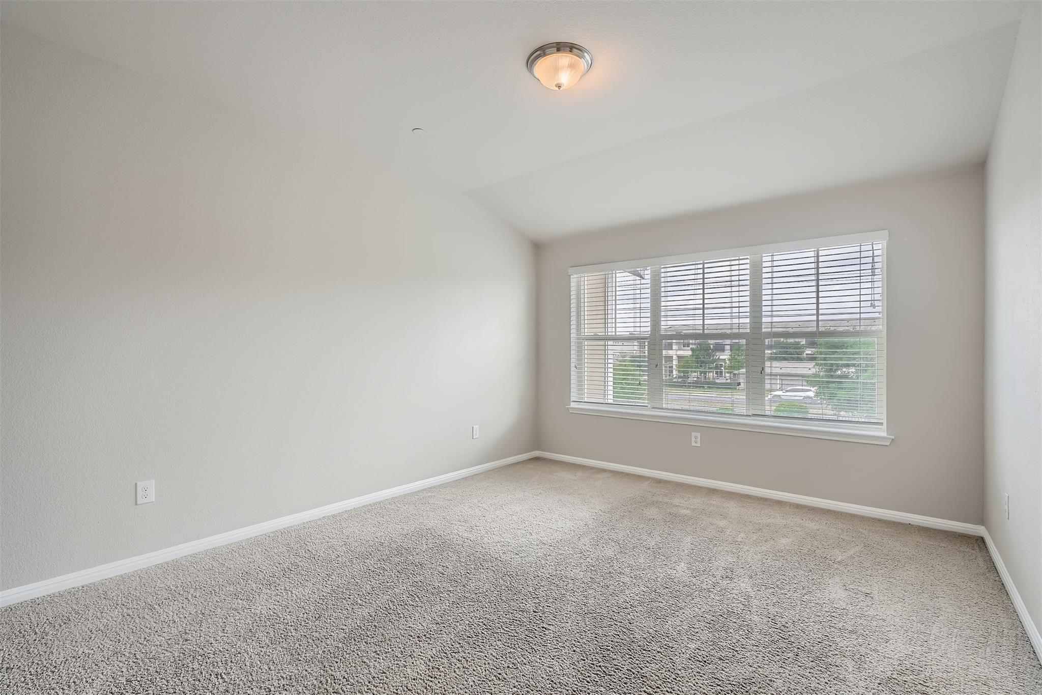 516 E Slaughter Ln # 1101, Austin, TX 78744