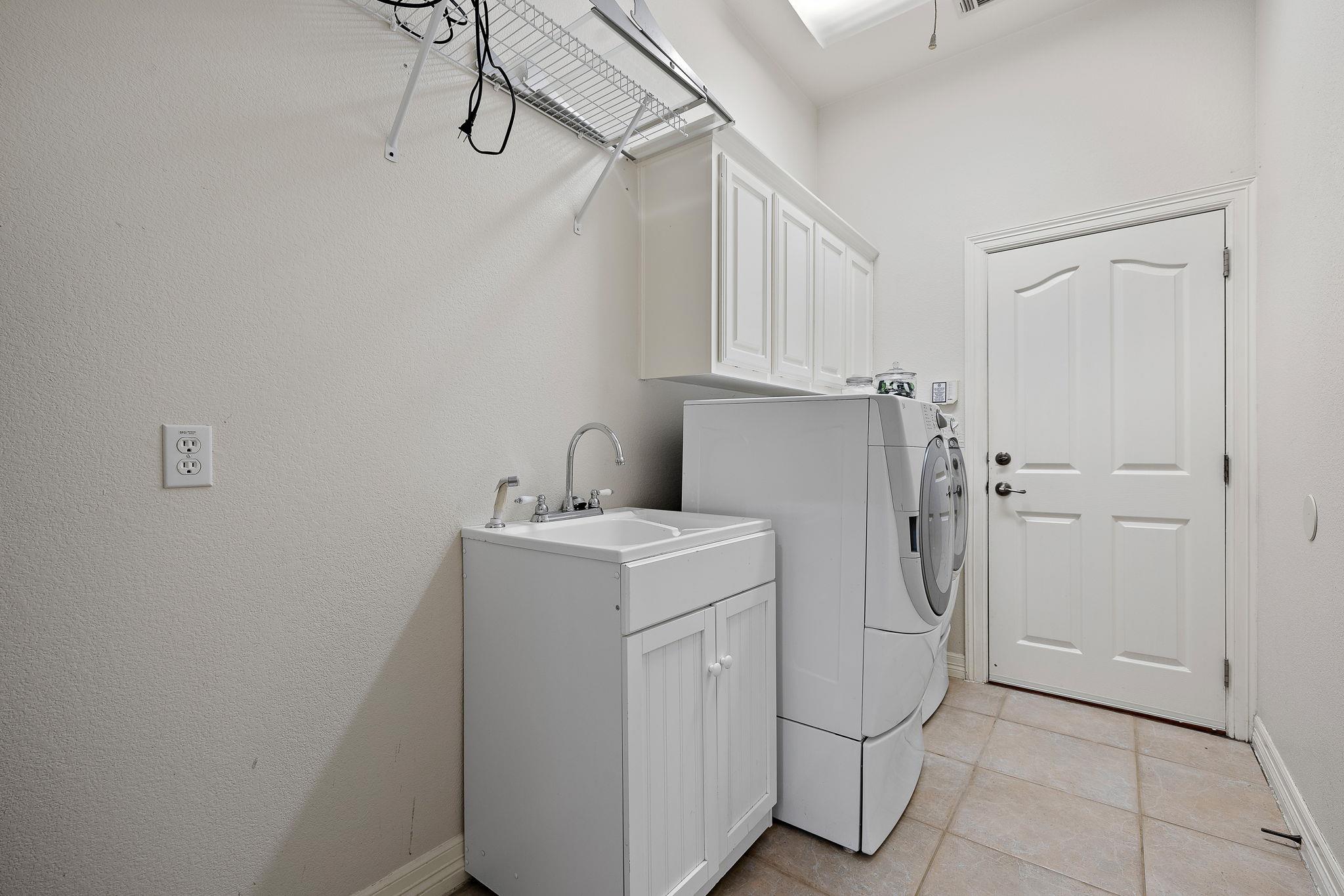 1757 West End Pl, Round Rock, TX 78681