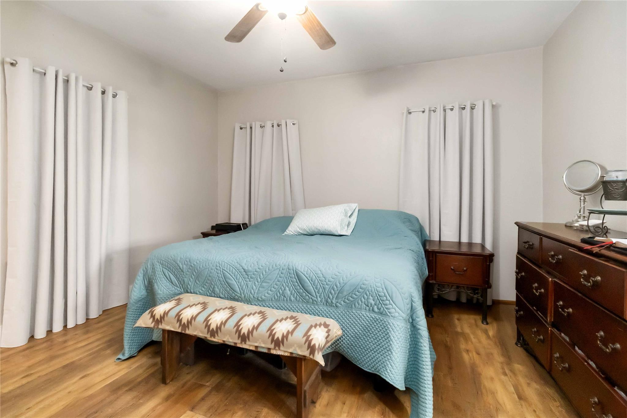 227 Henderson Ln, Lockhart, TX 78644