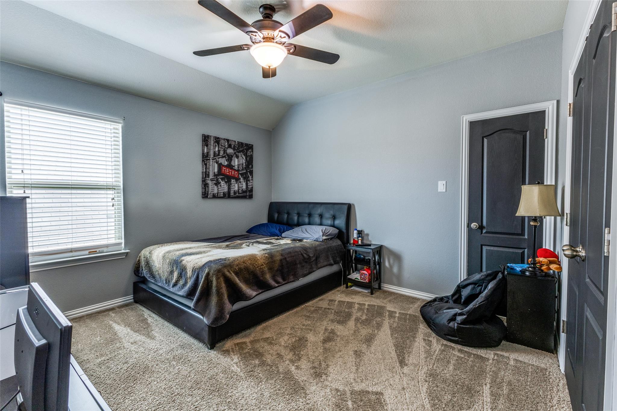 544 Blossom Valley Strm, Buda, TX 78610