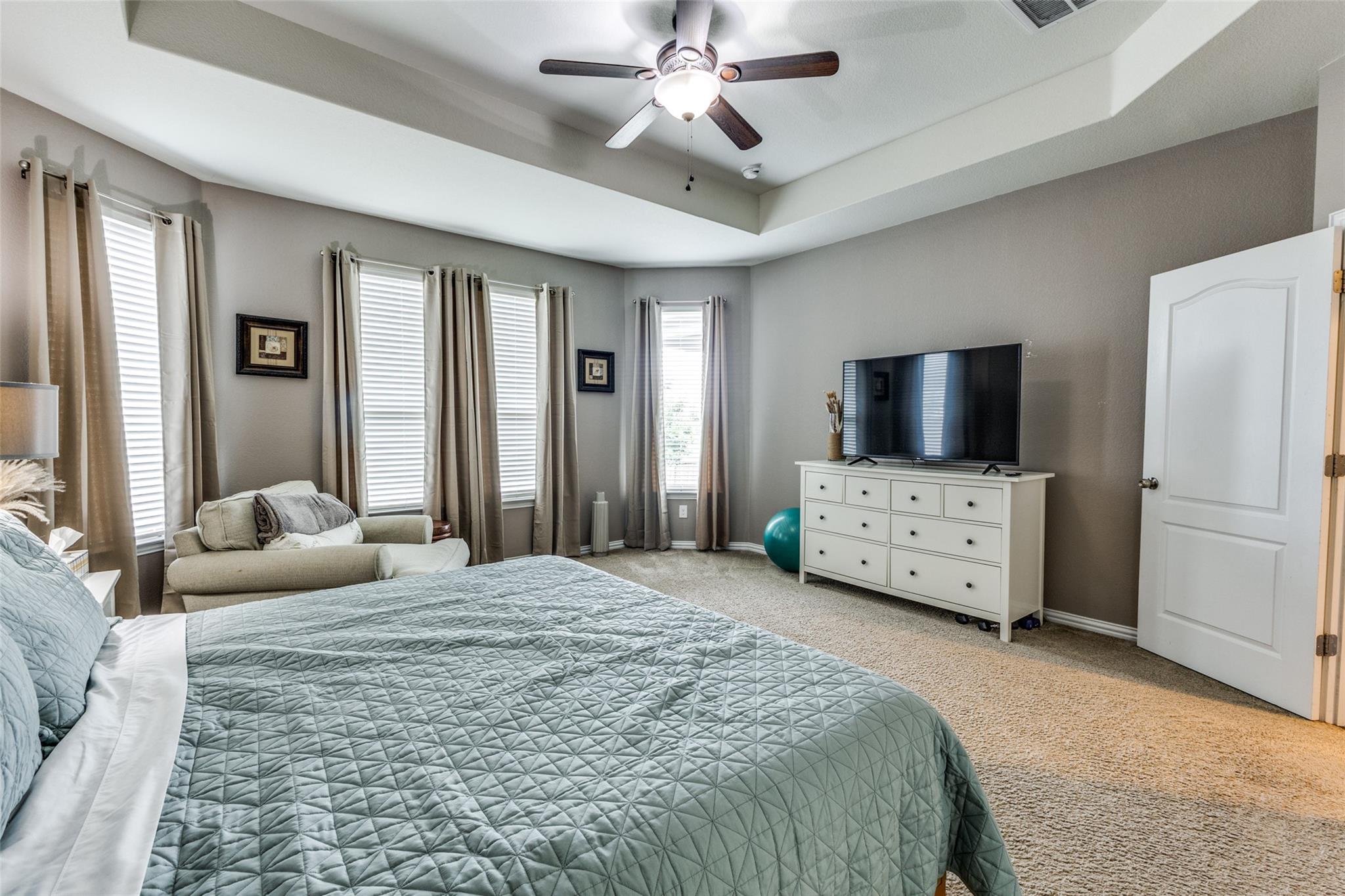 544 Blossom Valley Strm, Buda, TX 78610
