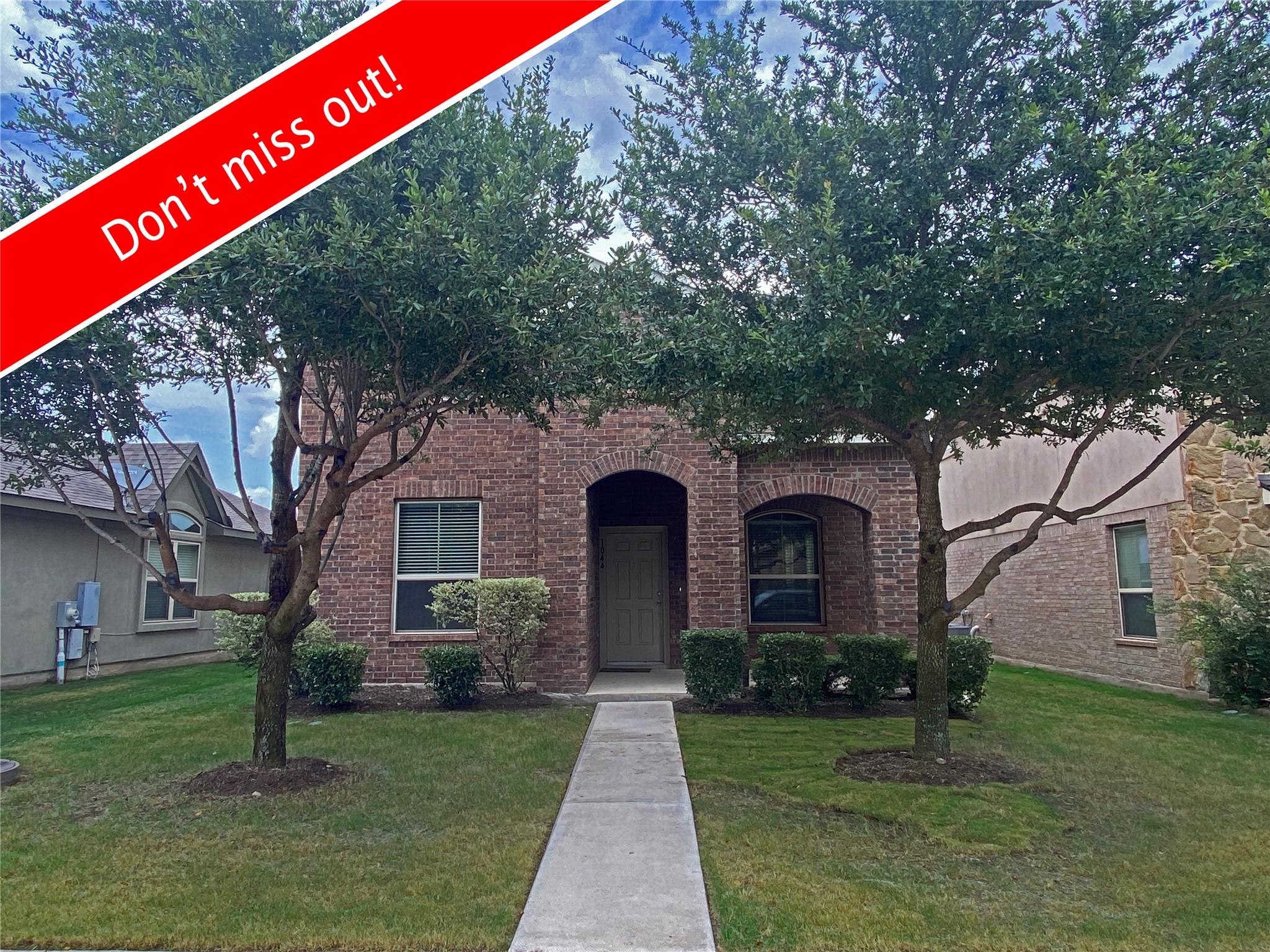 1044 Britt Ln, Leander, TX 78641