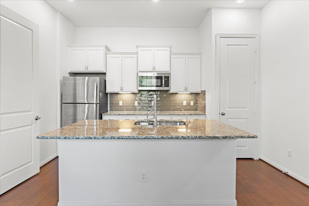 512 Blue Agave Ln, Georgetown, TX 78626