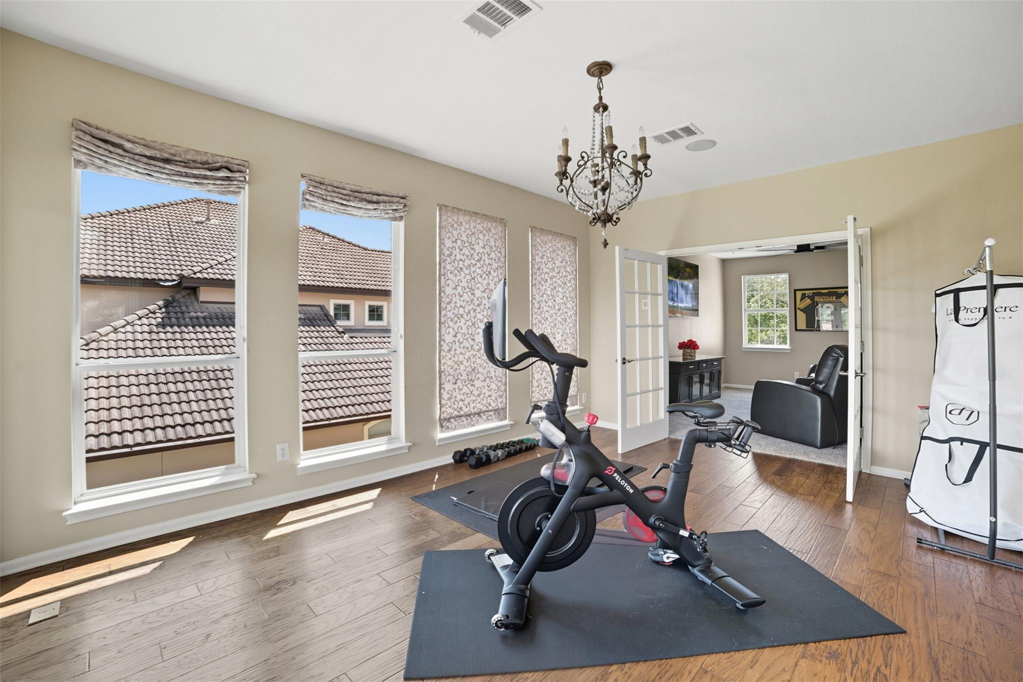 4605 Bat Falcon Dr, Austin, TX 78738