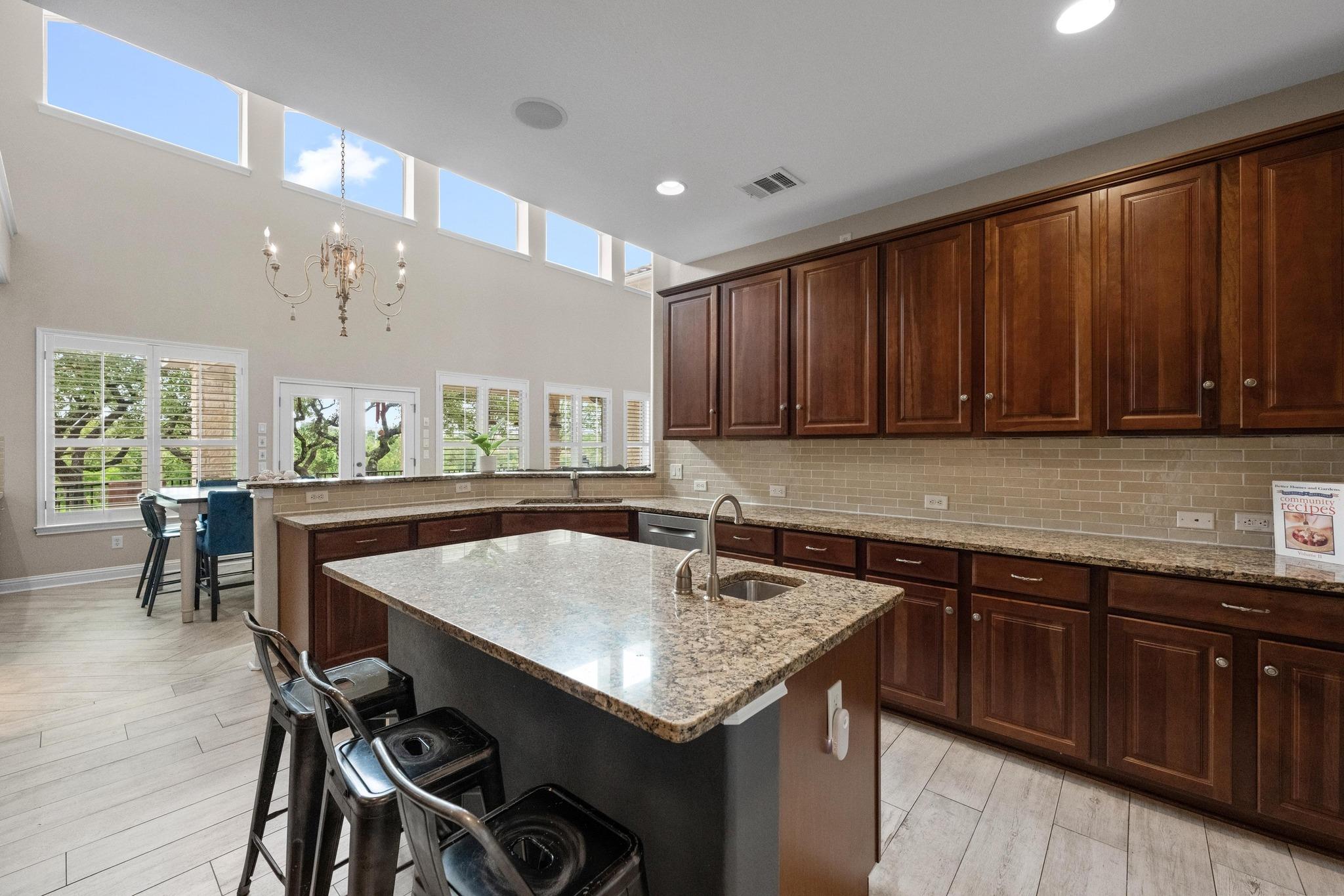 4605 Bat Falcon Dr, Austin, TX 78738